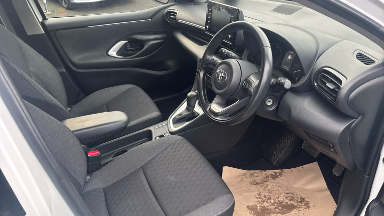 Toyota Yaris 1.5 Hybrid Icon 5dr CVT Hybrid Hatchback